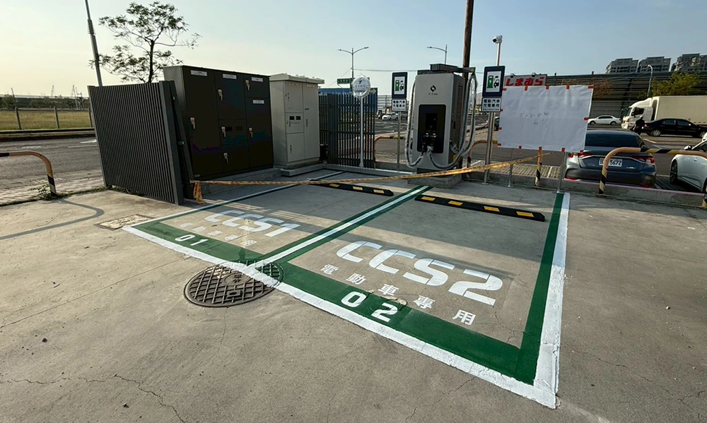 全聯楠梓德中店站